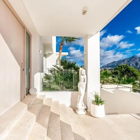 Villa Elegant Exclusive In Nueva Andalucia - What'app - 0034-611-233-784 - For Reservations! *
