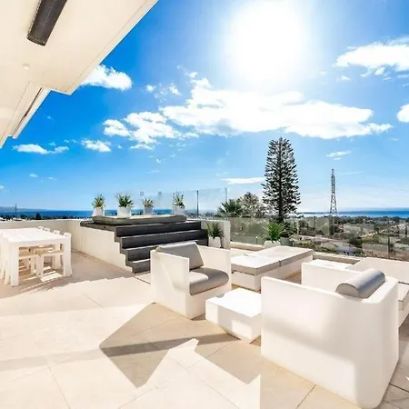 Elegant Exclusive In Nueva Andalucia - What'app - 0034-611-233-784 - For Reservations! Villa