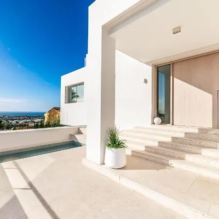 Elegant Exclusive In Nueva Andalucia - What'app - 0034-611-233-784 - For Reservations!